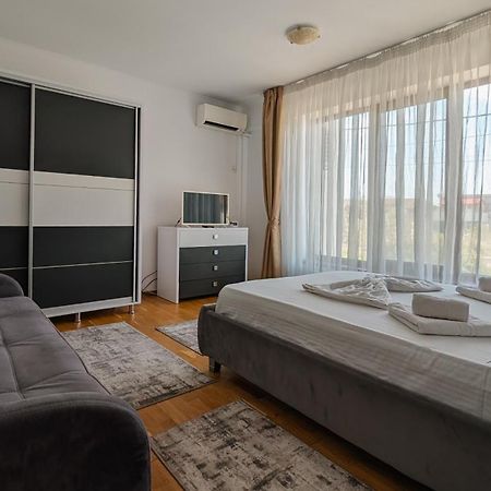 Hella Apartament Mamaia-Nord Năvodari Zewnętrze zdjęcie